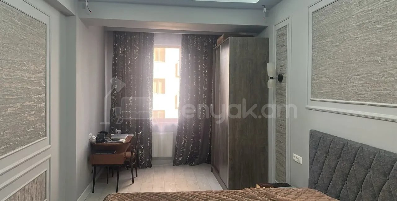 4 Սենյականոց Բնակարան Նորակառույցում, 108քմ, 3/18 հարկ, Կապիտալ Վերանորոգված