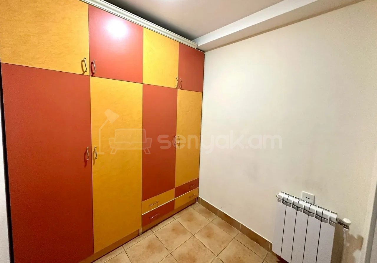 2 Սենյականոց Բնակարան Նորակառույցում, 55քմ, 10/11 հարկ, Կապիտալ Վերանորոգված