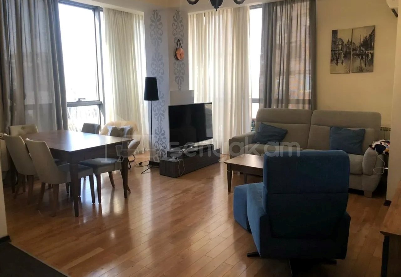 2 Սենյականոց Բնակարան Նորակառույցում, 67քմ, 8/14 հարկ, Կապիտալ Վերանորոգված
