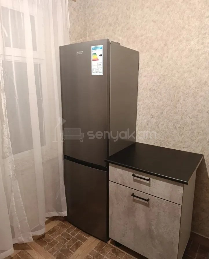1 Սենյականոց Բնակարան Քարե Շենքում, 40քմ, 4/5 հարկ, Կապիտալ Վերանորոգված, Կահավորված