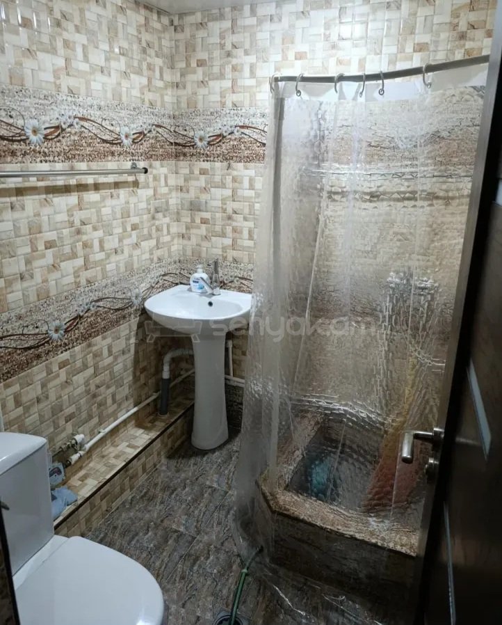 1 Սենյականոց Բնակարան Քարե Շենքում, 40քմ, 4/5 հարկ, Կապիտալ Վերանորոգված, Կահավորված