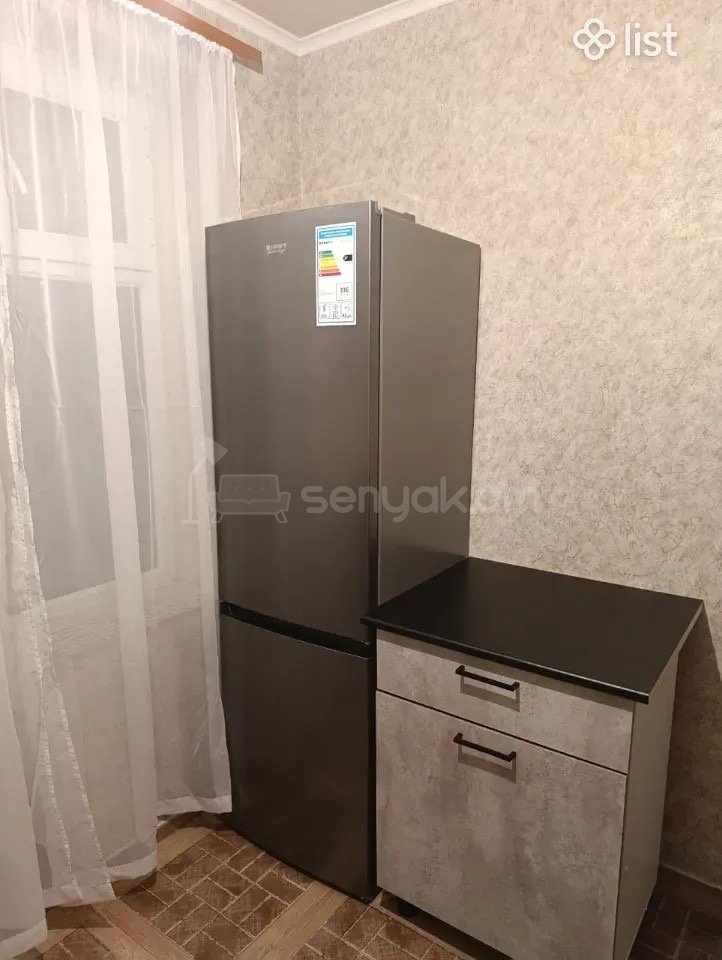 1 Սենյականոց Բնակարան Քարե Շենքում, 40քմ, 4/5 հարկ, Կապիտալ Վերանորոգված, Կահավորված, Արևկող