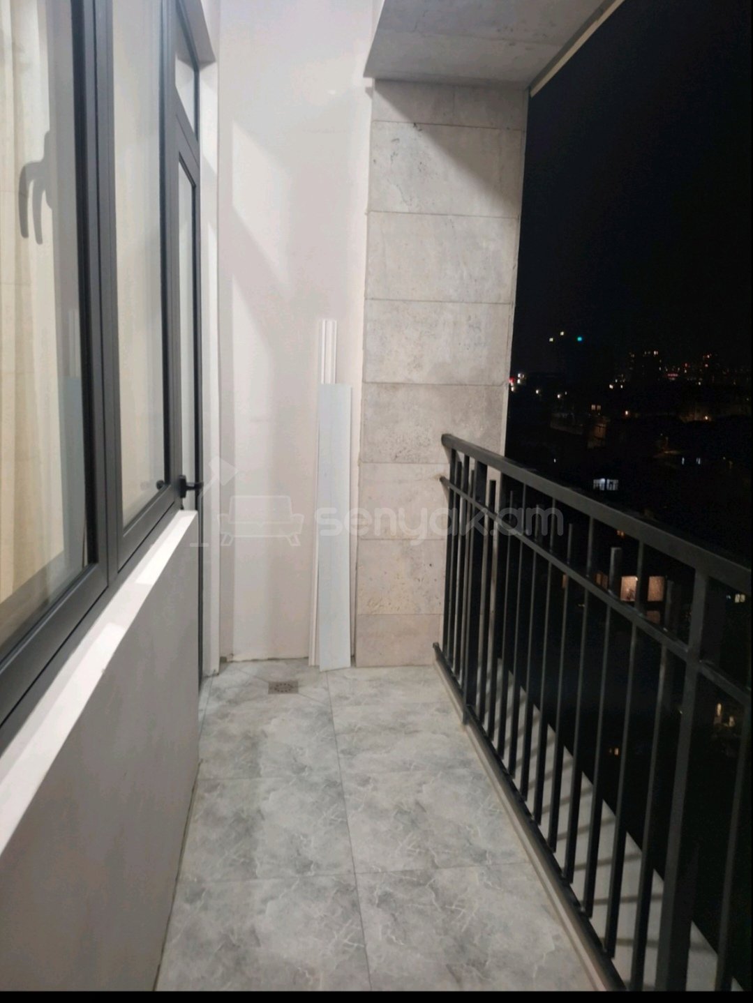 2 Սենյականոց Բնակարան Նորակառույց Քարե Շենքում, 44քմ, 8/16 հարկ, Կապիտալ Վերանորոգված, Կահավորված, Արևկող