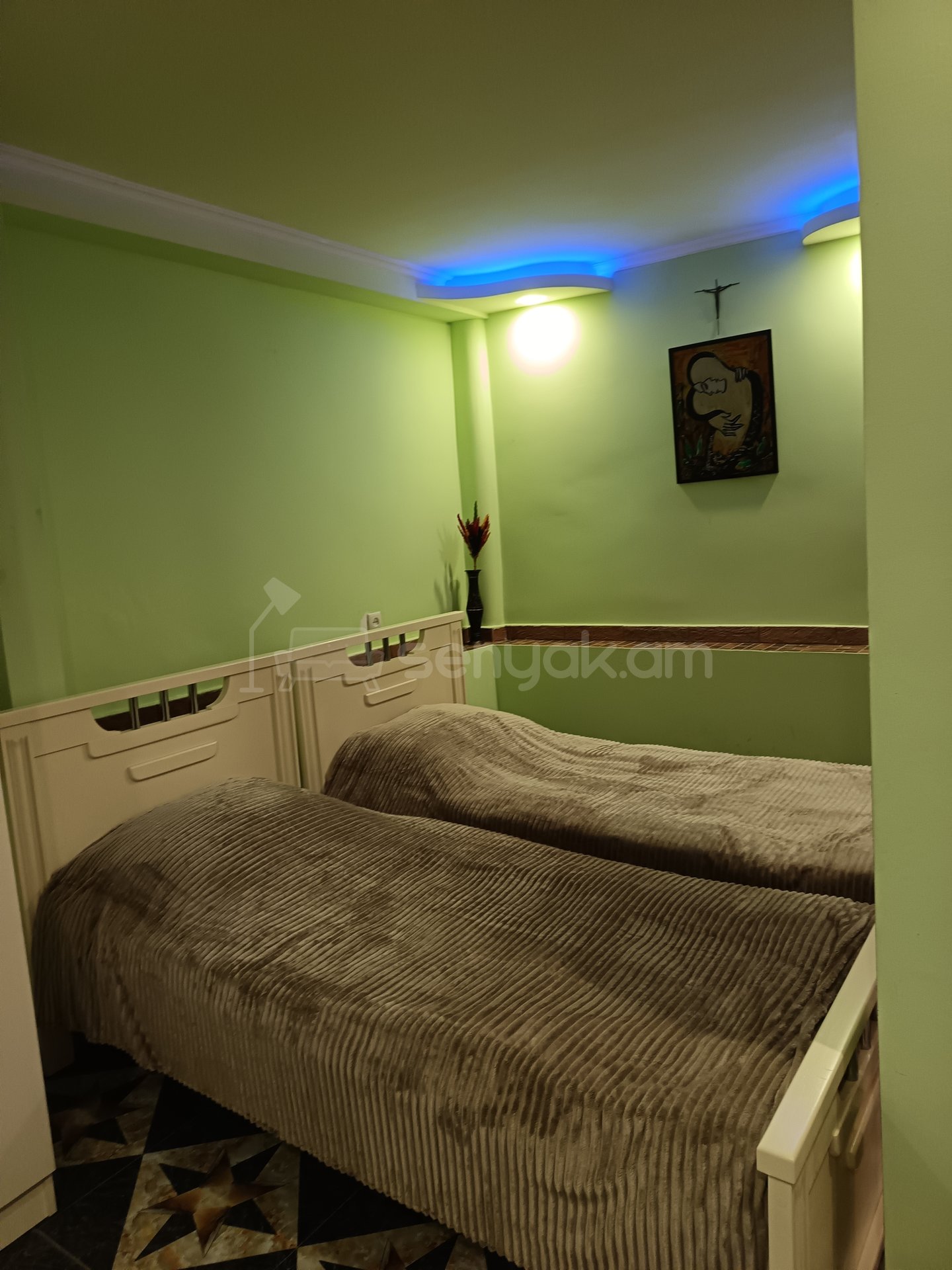 1 Սենյականոց Սեփական Տուն, 60քմ, Կապիտալ Վերանորոգված, Կահավորված