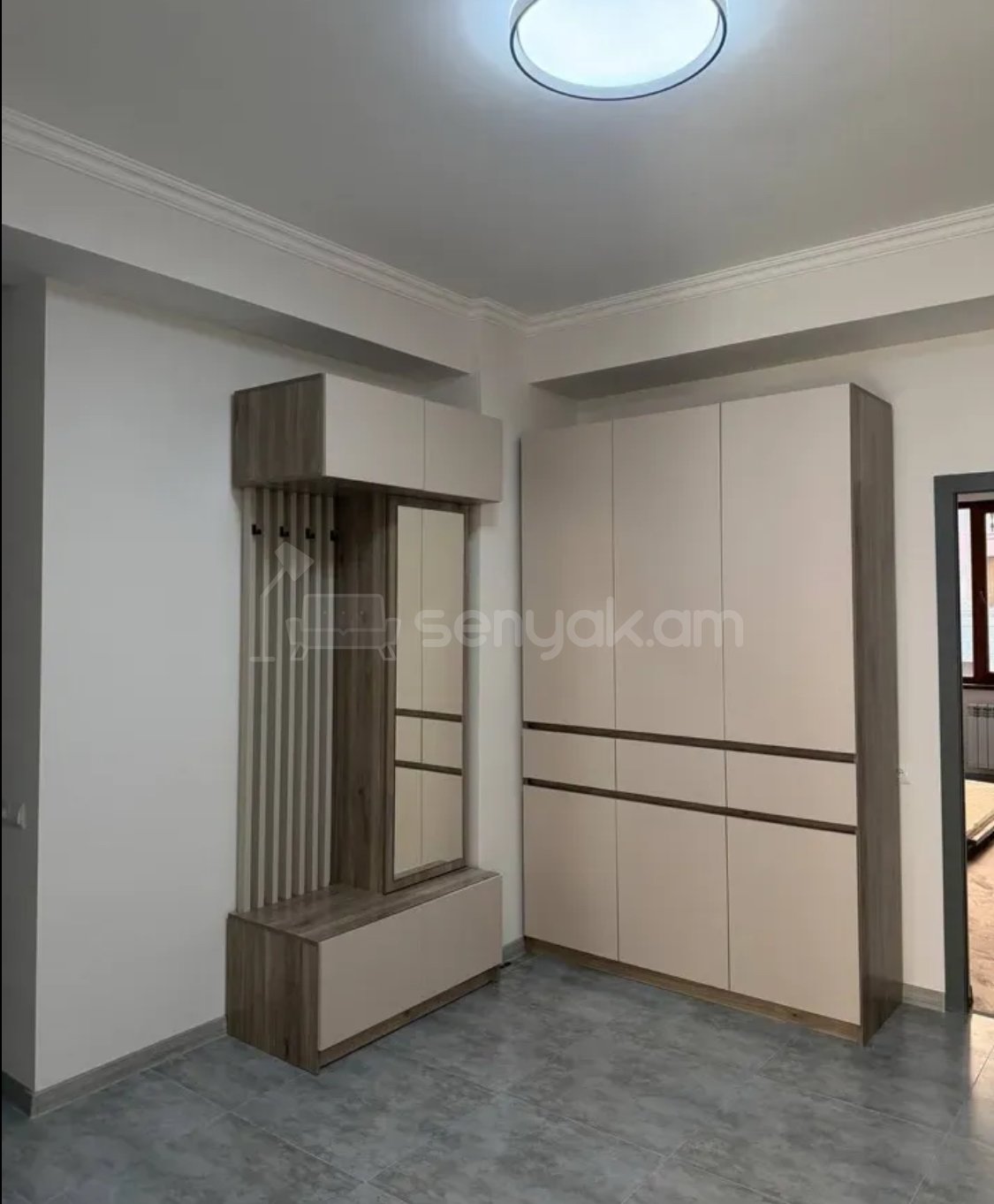 3 Սենյականոց Բնակարան Նորակառույցում, 94քմ, 2/8 հարկ, Կապիտալ Վերանորոգված, Կահավորված