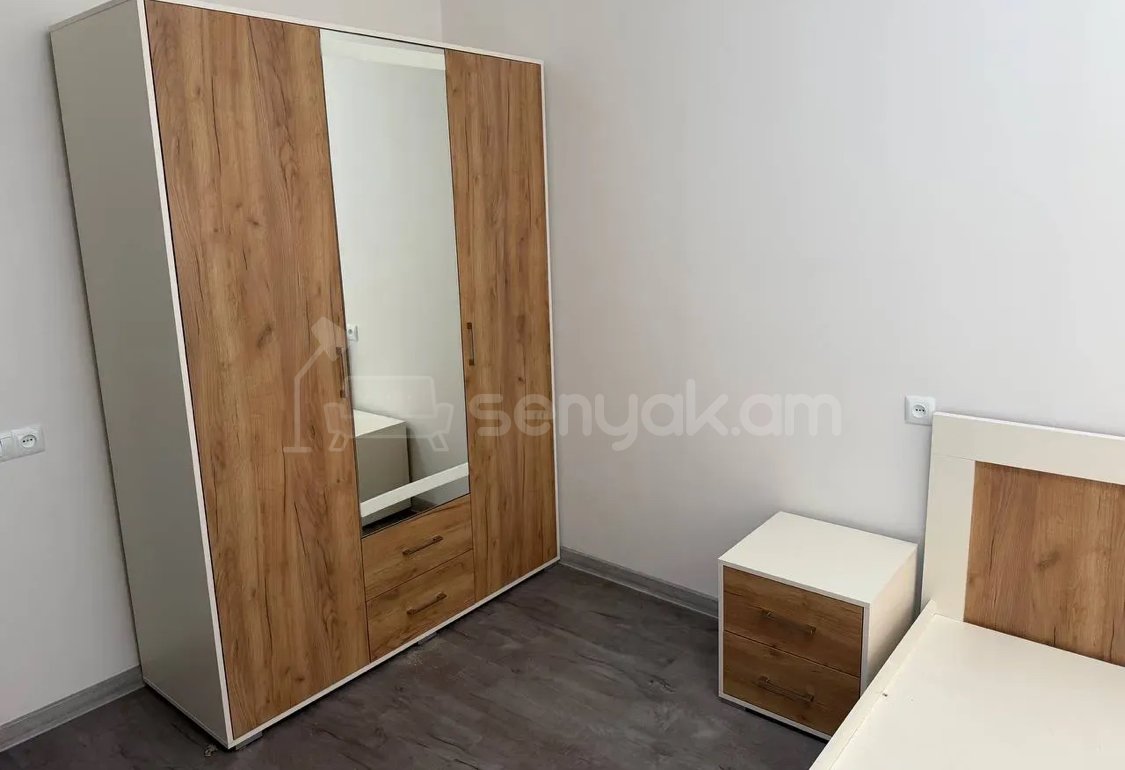 3 Սենյականոց Բնակարան Նորակառույցում, 94քմ, 2/8 հարկ, Կապիտալ Վերանորոգված, Կահավորված