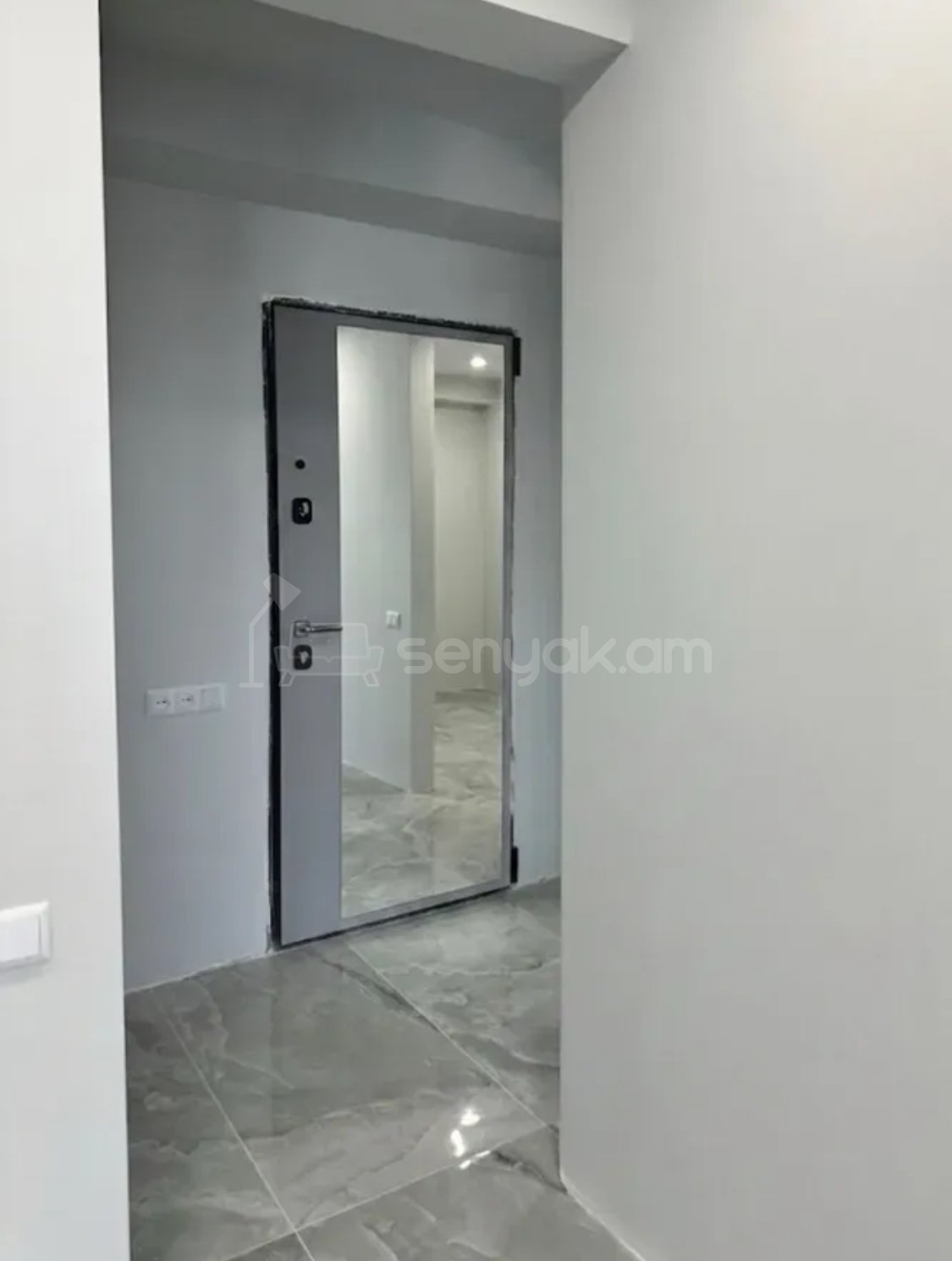 1 Սենյականոց Բնակարան, 45քմ, 8/10 հարկ, Կապիտալ Վերանորոգված