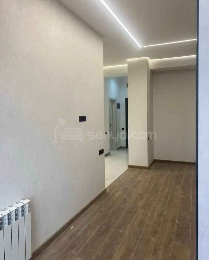 2 Սենյականոց Բնակարան Նորակառույցում, 46քմ, 7/8 հարկ, Կապիտալ Վերանորոգված