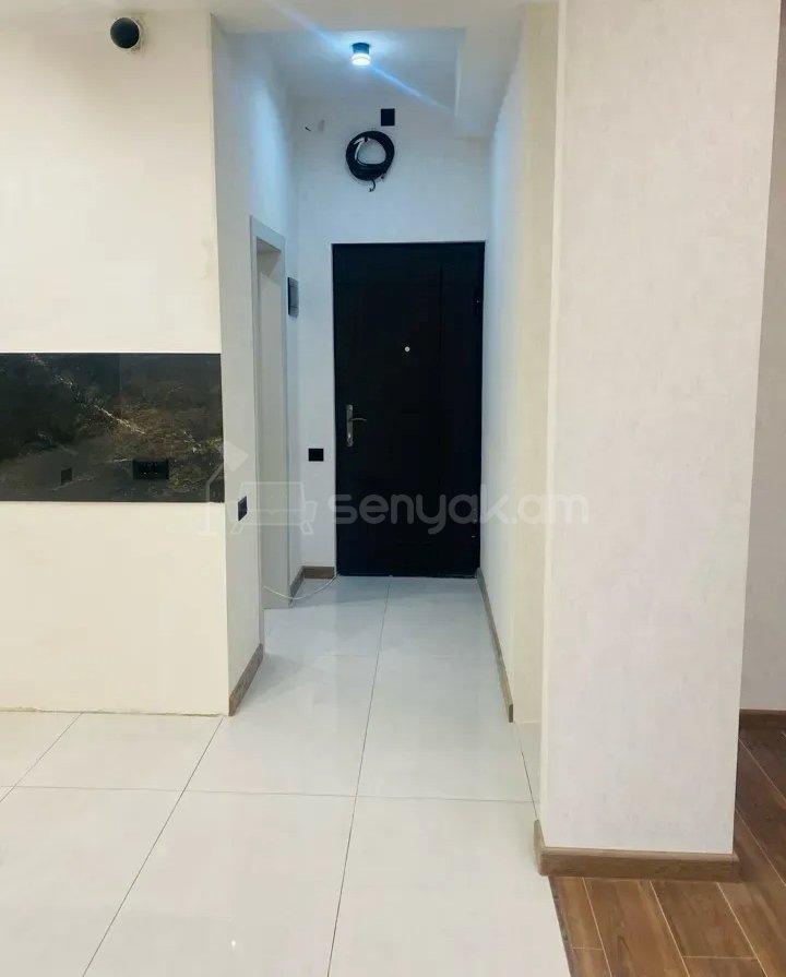 2 Սենյականոց Բնակարան Նորակառույցում, 46քմ, 7/8 հարկ, Կապիտալ Վերանորոգված