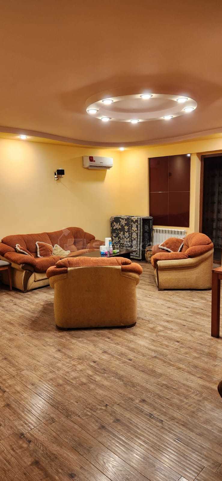3 Սենյականոց Բնակարան, 73քմ, 2/9 հարկ, Կապիտալ Վերանորոգված, Կահավորված