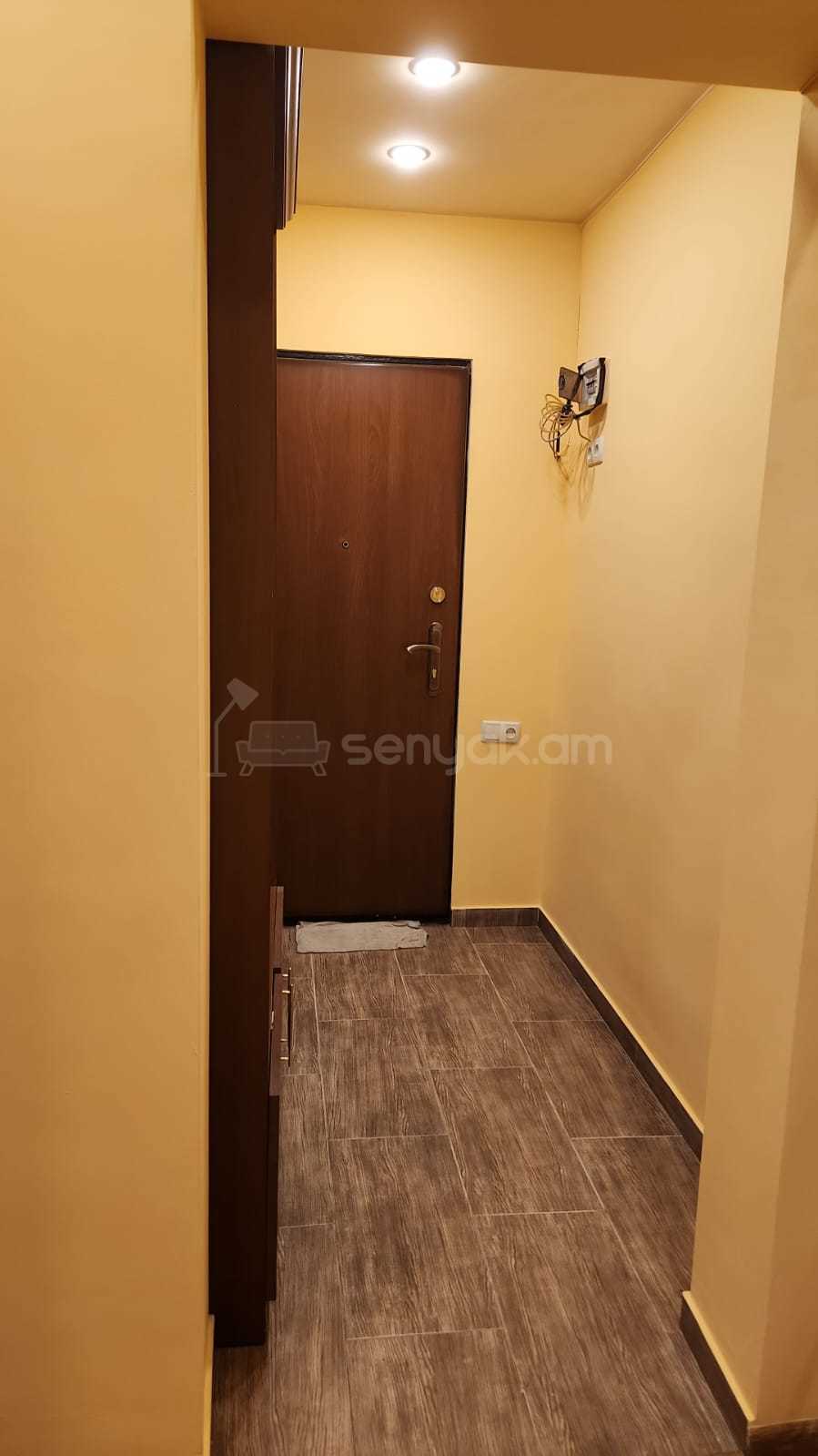 3 Սենյականոց Բնակարան, 73քմ, 2/9 հարկ, Կապիտալ Վերանորոգված, Կահավորված