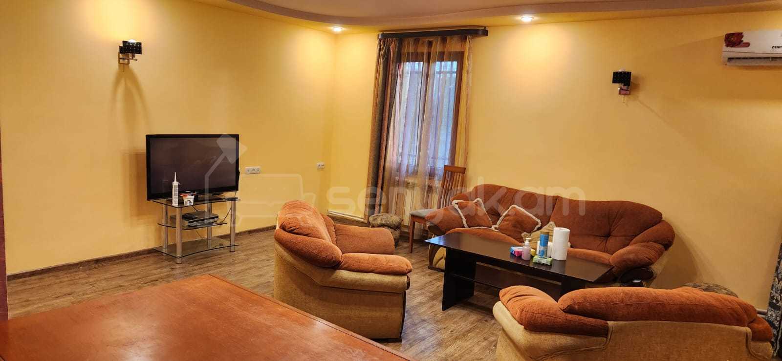 3 Սենյականոց Բնակարան, 73քմ, 2/9 հարկ, Կապիտալ Վերանորոգված, Կահավորված