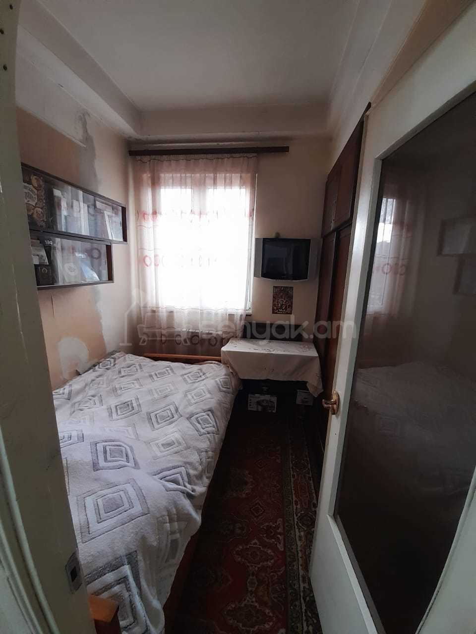 3 Սենյականոց Բնակարան, 70քմ, 5/16 հարկ, Նորմալ Վիճակում