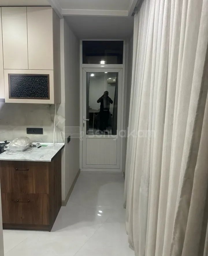 3 Սենյականոց Բնակարան, 83քմ, 10/16 հարկ, Կապիտալ Վերանորոգված