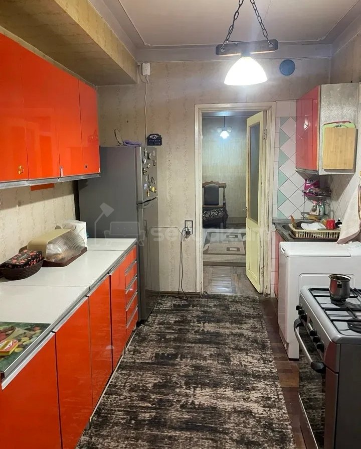3 Սենյականոց Բնակարան, 85քմ, 9/14 հարկ, Պետական Վիճակում