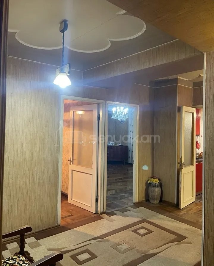 3 Սենյականոց Բնակարան, 85քմ, 9/14 հարկ, Պետական Վիճակում