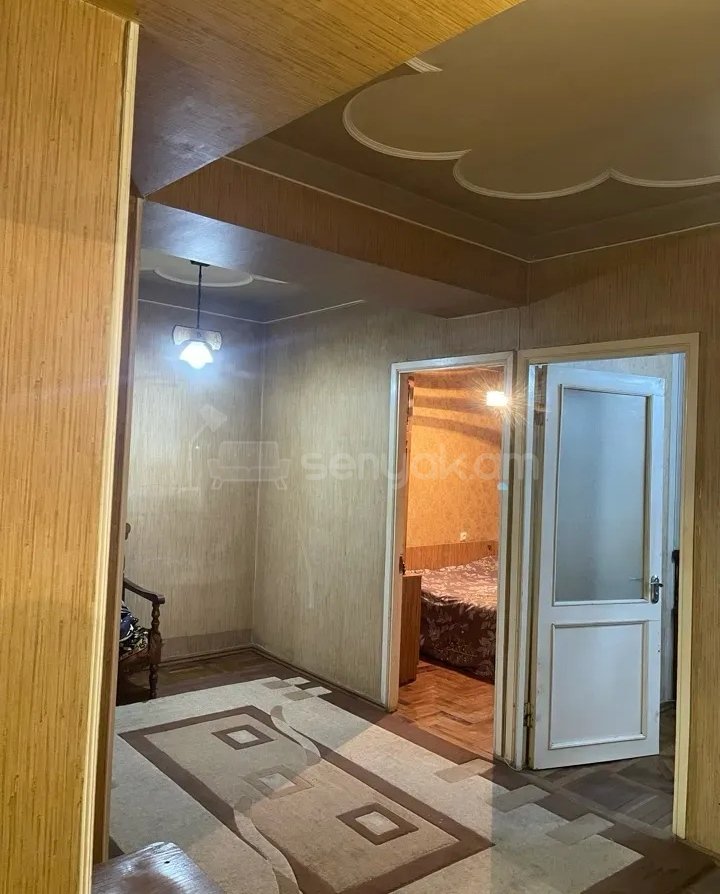 3 Սենյականոց Բնակարան, 85քմ, 9/14 հարկ, Պետական Վիճակում