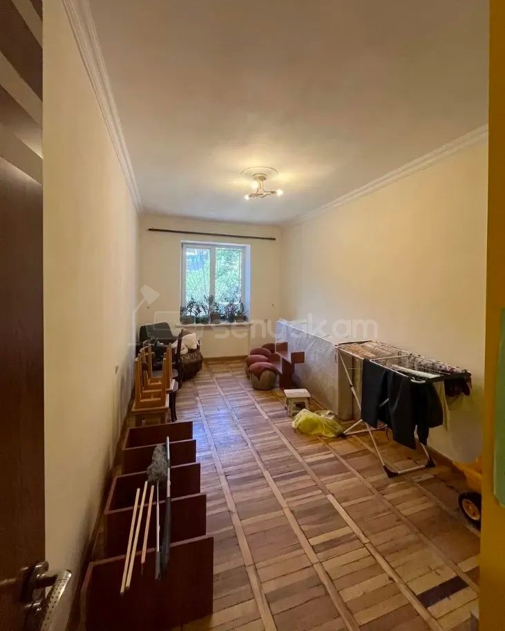 2 Սենյականոց Բնակարան Քարե Շենքում, 54քմ, 1/5 հարկ, Նորմալ Վիճակում