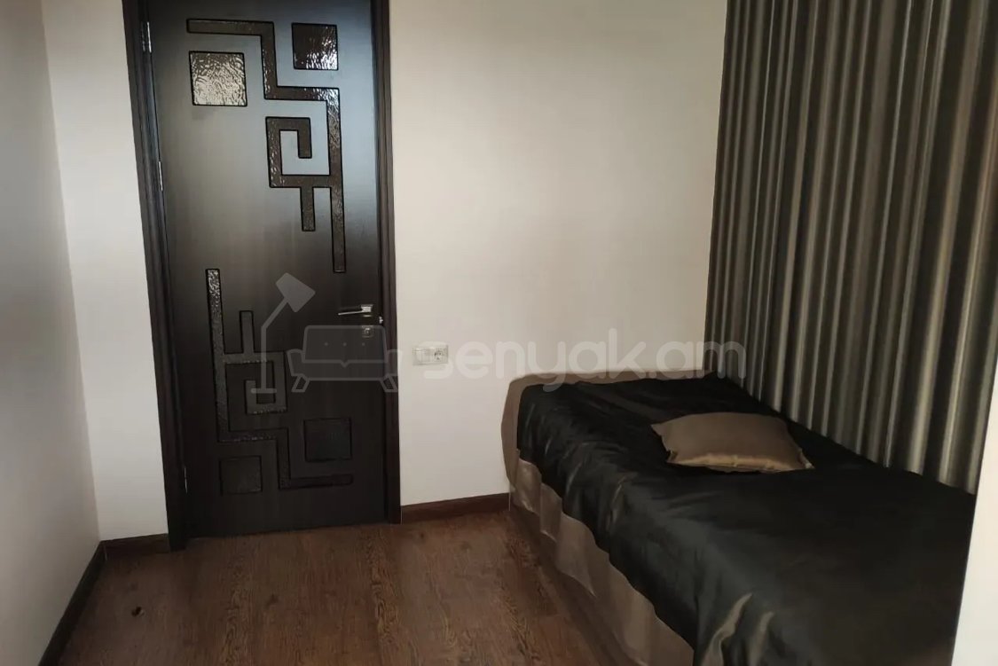 4 Սենյականոց Բնակարան Նորակառույցում, 105քմ, 4/15 հարկ, Կապիտալ Վերանորոգված