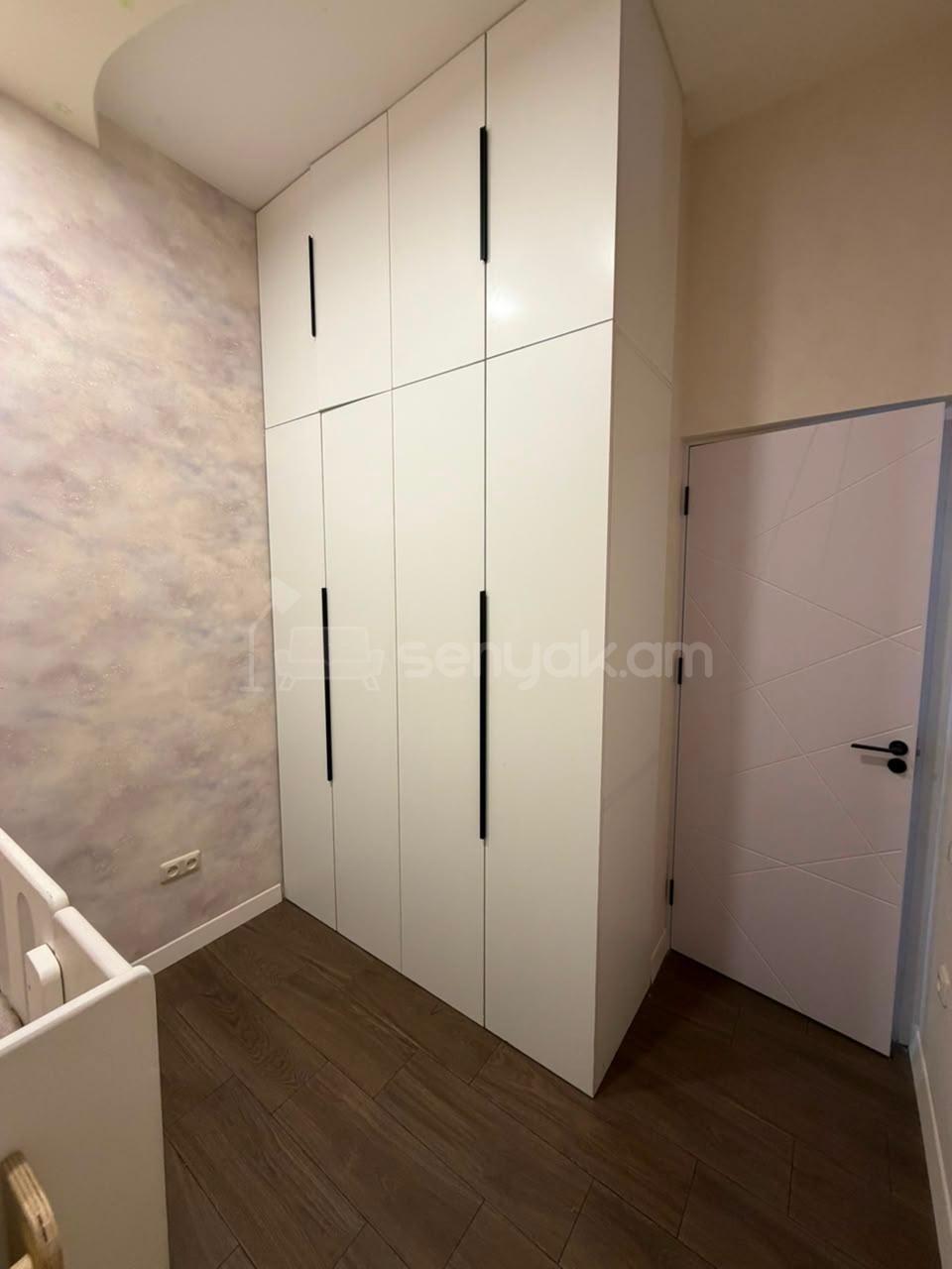 3 Սենյականոց Բնակարան Նորակառույցում, 65քմ, 13/17 հարկ, Կապիտալ Վերանորոգված