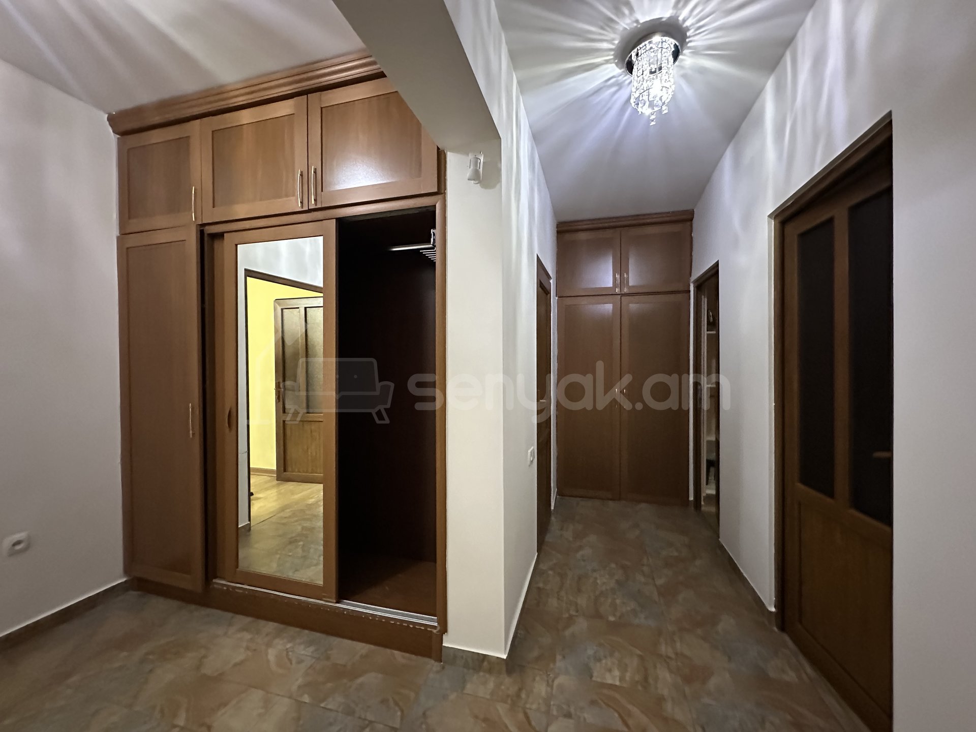 3 Սենյականոց Բնակարան, 96քմ, 7/9 հարկ, Կոսմետիկ Վերանորոգված