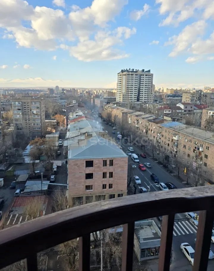 3 Սենյականոց Բնակարան Նորակառույցում, 73քմ, 9/11 հարկ, Կապիտալ Վերանորոգված