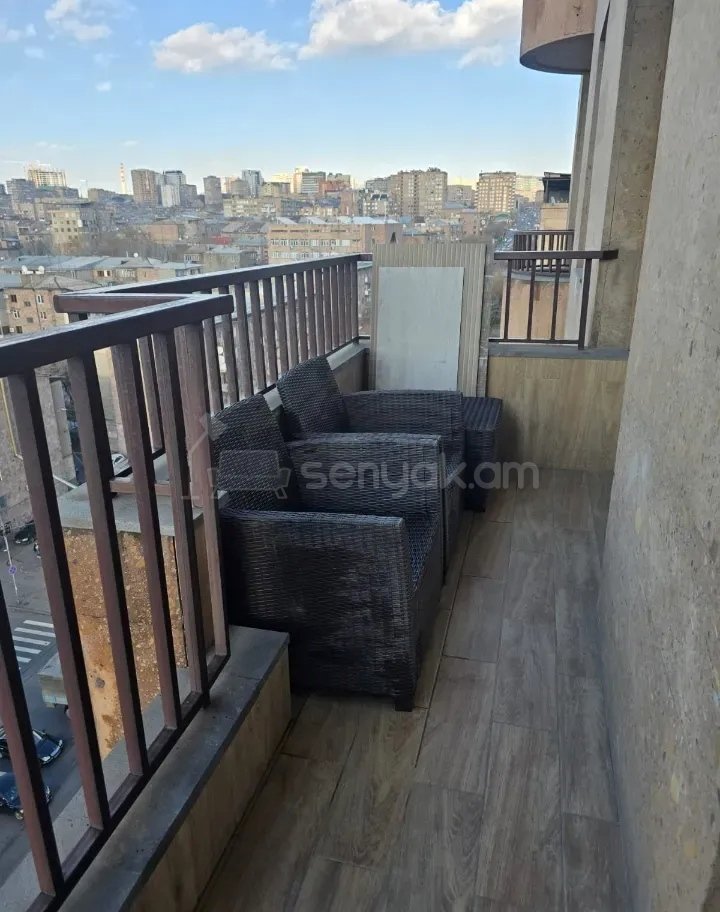 3 Սենյականոց Բնակարան Նորակառույցում, 73քմ, 9/11 հարկ, Կապիտալ Վերանորոգված