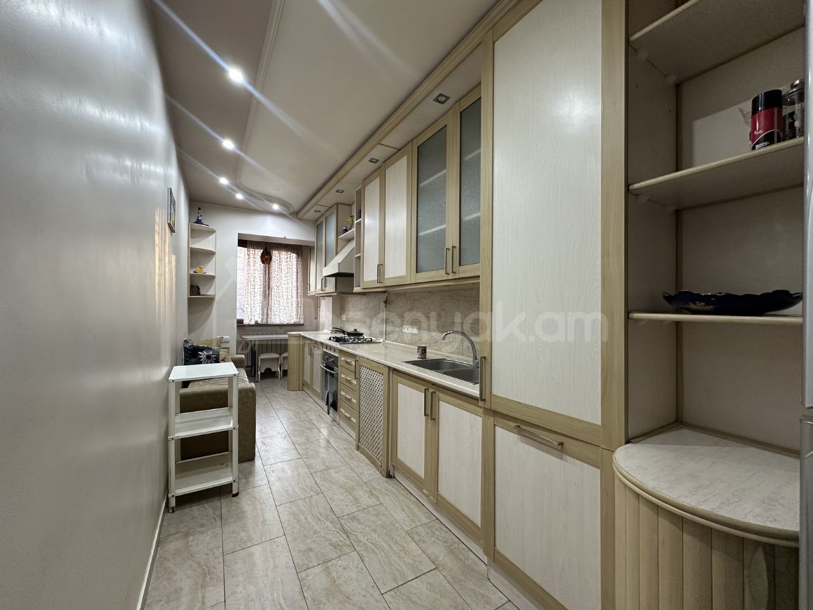 3 Սենյականոց Բնակարան, 96քմ, 7/9 հարկ, Կապիտալ Վերանորոգված