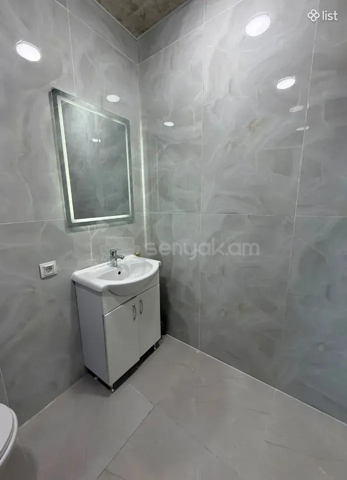2 Սենյականոց Բնակարան Նորակառույցում, 48քմ, 2/7 հարկ, Պետական Վիճակում
