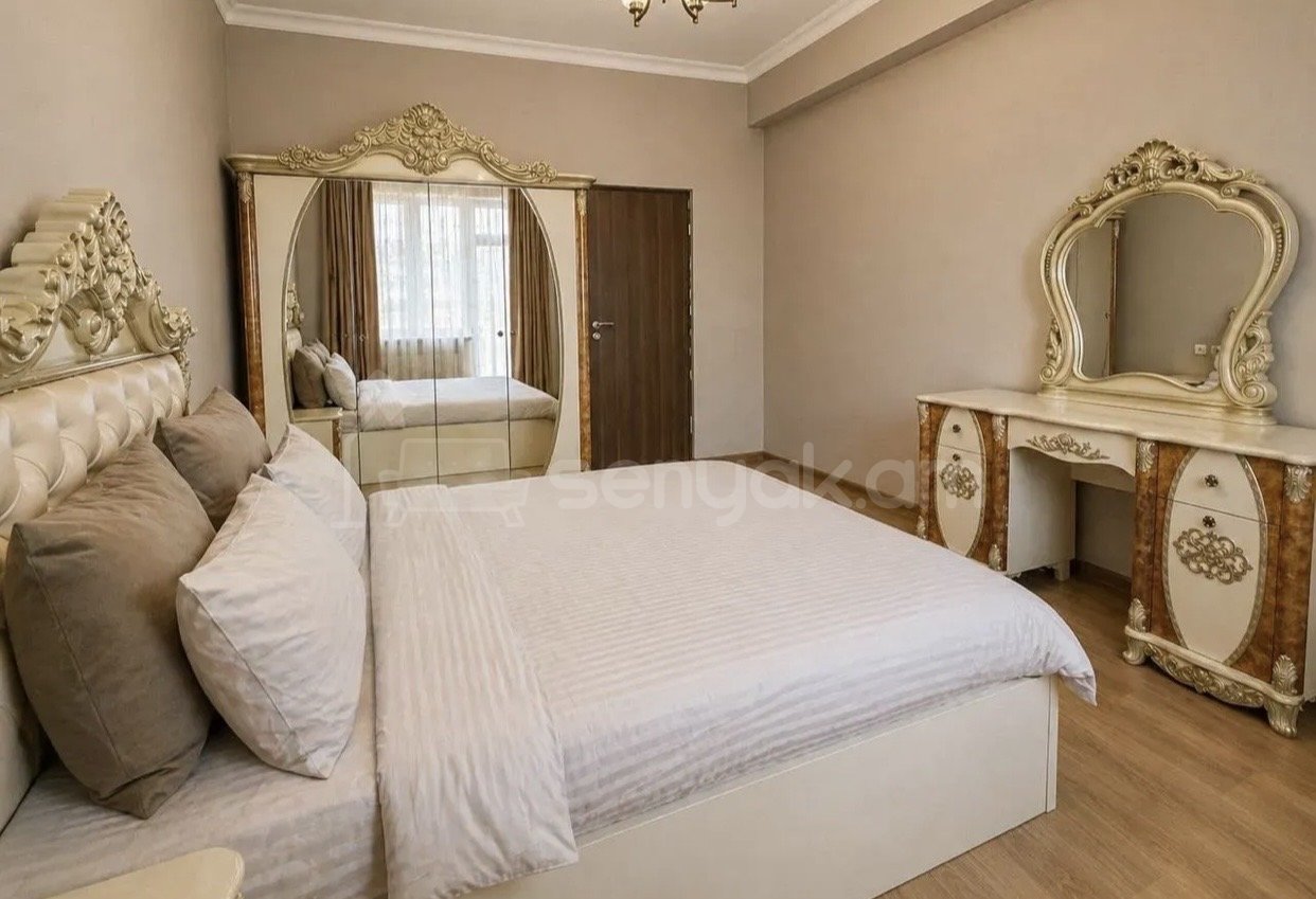 2 Սենյականոց Բնակարան Նորակառույցում, 82քմ, 8/9 հարկ, Կապիտալ Վերանորոգված
