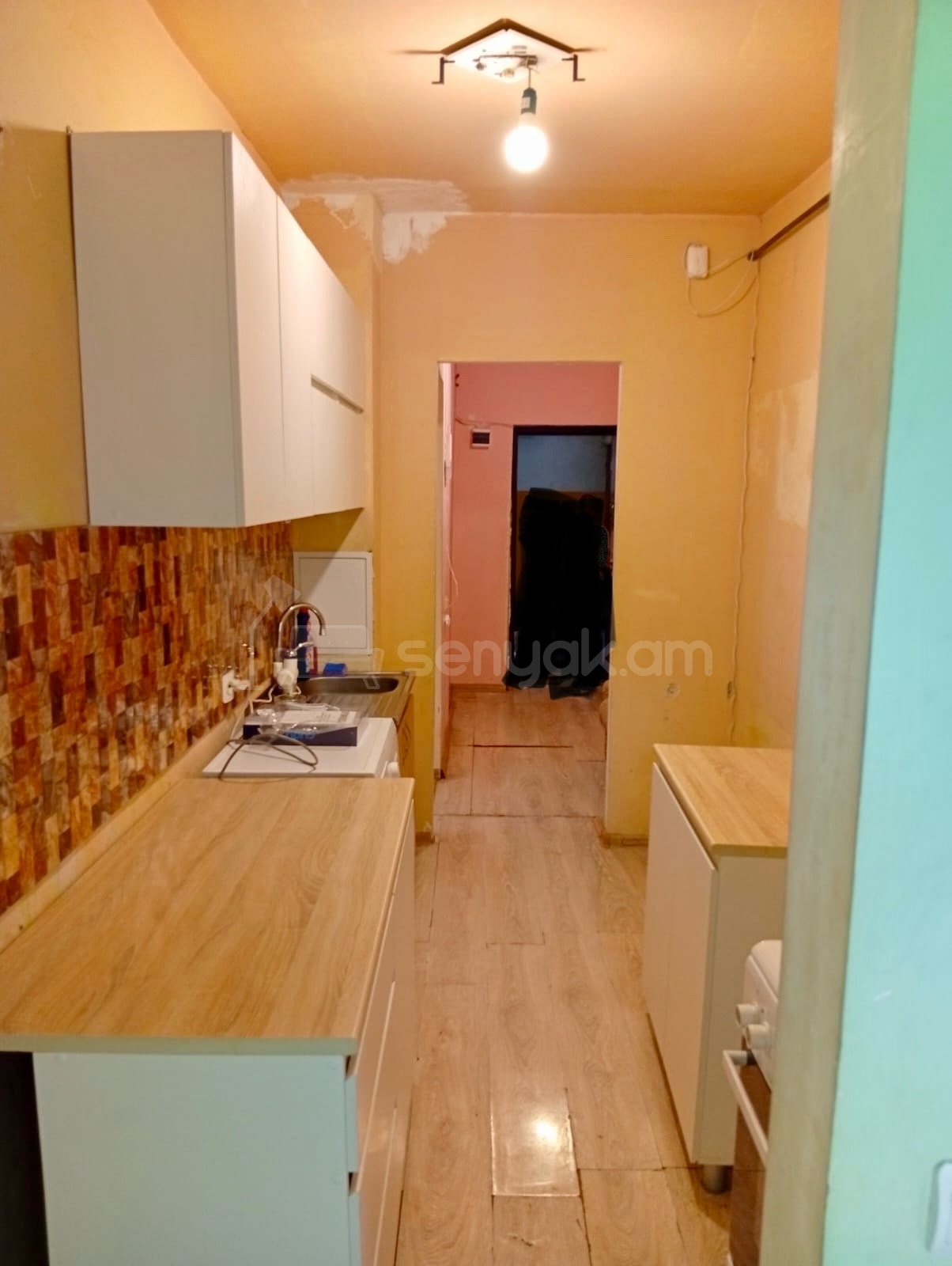 2 Սենյականոց Բնակարան, 48քմ, 2/9 հարկ, Նորմալ Վիճակում