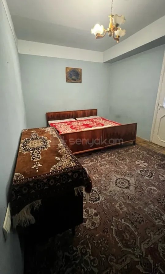 3 Սենյականոց Բնակարան, 80քմ, 3/9 հարկ, Նորմալ Վիճակում, Կահավորված