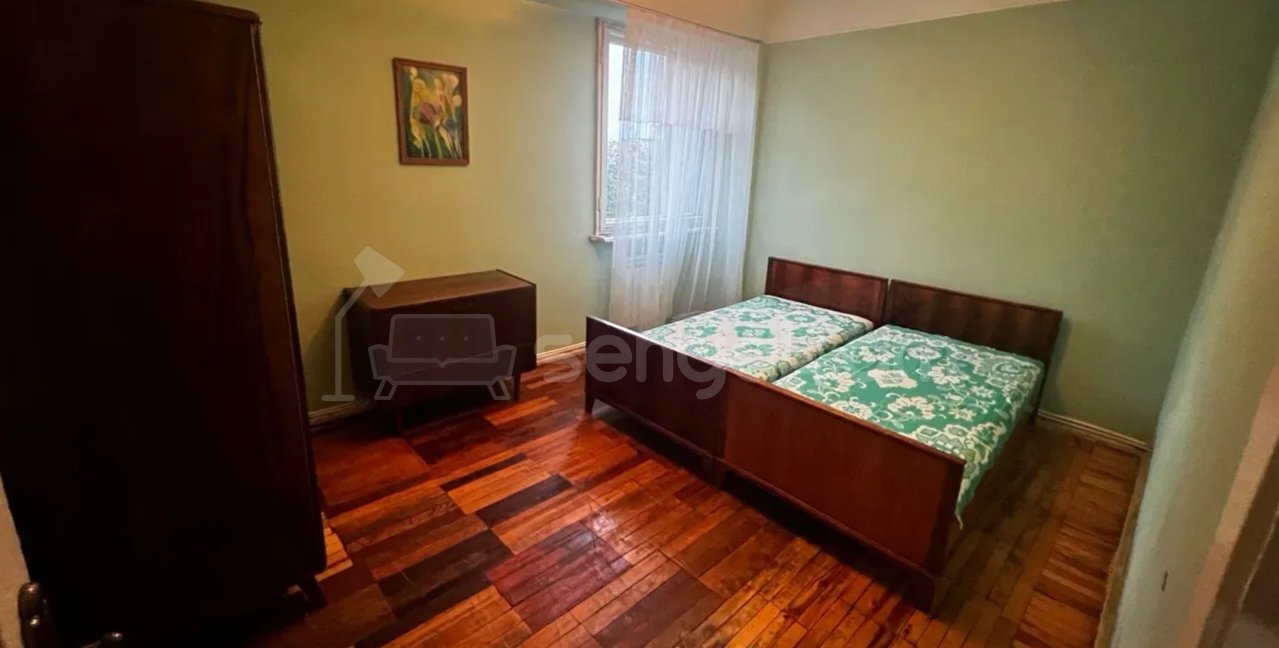 3 Սենյականոց Բնակարան, 80քմ, 3/9 հարկ, Նորմալ Վիճակում, Կահավորված