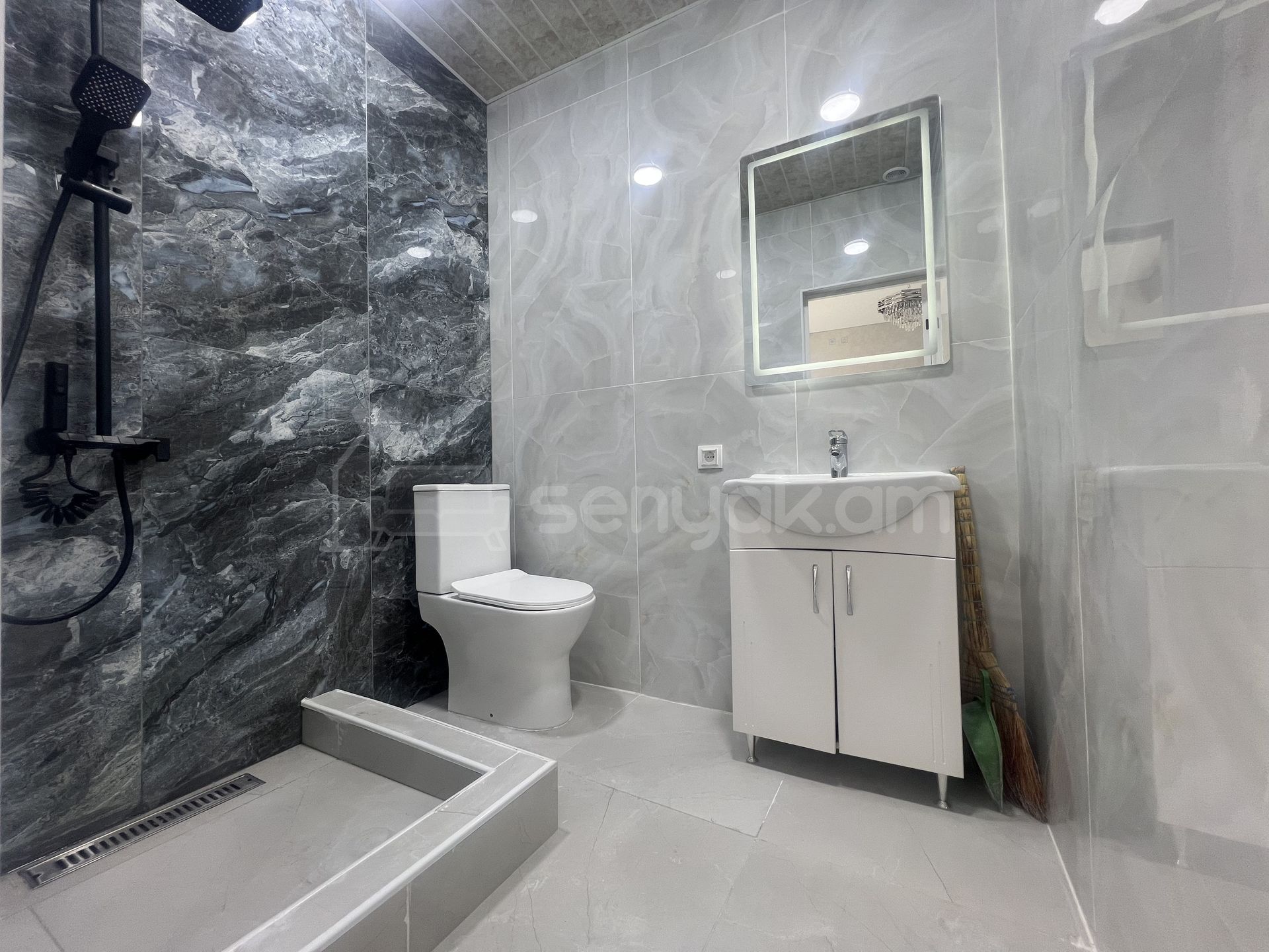 2 Սենյականոց Բնակարան Նորակառույցում, 48քմ, 2/7 հարկ, Կապիտալ Վերանորոգված