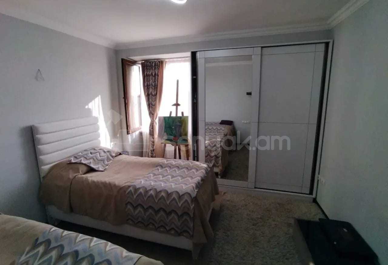 4 Սենյականոց Բնակարան, 92քմ, 9/9 հարկ, Կապիտալ Վերանորոգված