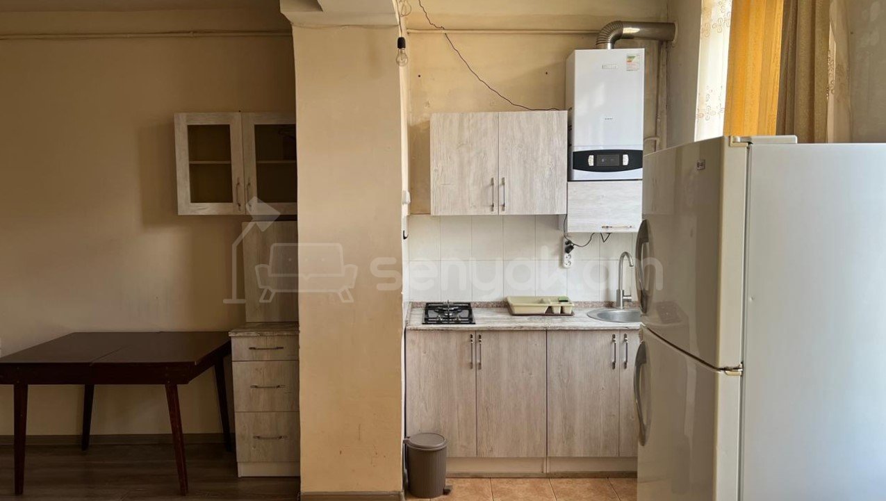 2 Սենյականոց Բնակարան Քարե Շենքում, 50քմ, 3/6 հարկ, Կապիտալ Վերանորոգված, Կահավորված