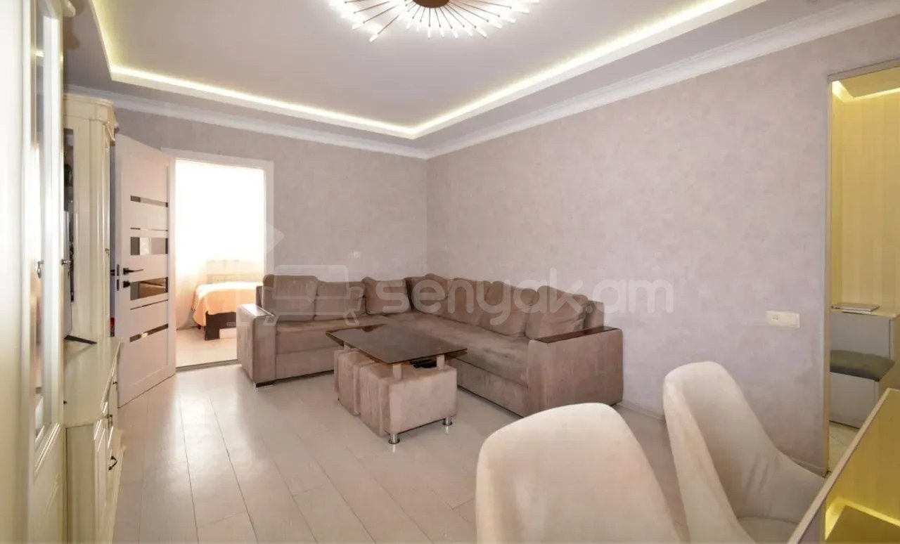 2 Սենյականոց Բնակարան, 67քմ, 5/9 հարկ, Դիզայներական Վերանորոգված
