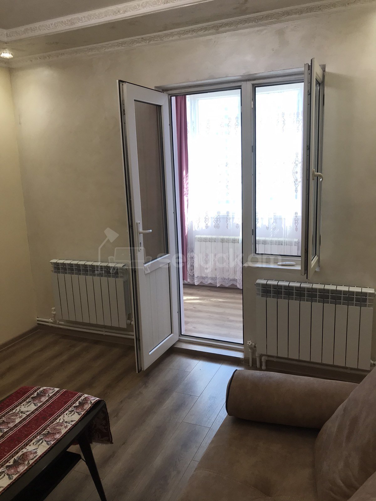 1 Սենյականոց Բնակարան, 47քմ, 8/10 հարկ, Կապիտալ Վերանորոգված, Մասամբ Կահավորված, Արևկող