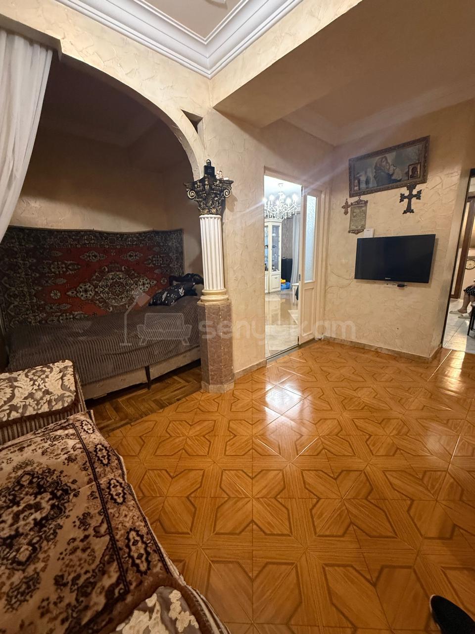 3 Սենյականոց Բնակարան, 64քմ, 1/14 հարկ, Կապիտալ Վերանորոգված