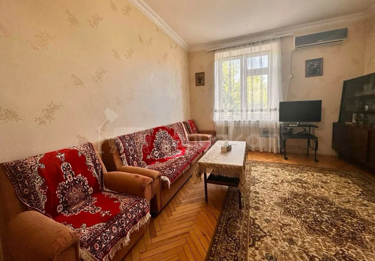2 Սենյականոց Բնակարան Քարե Շենքում, 48քմ, 4/5 հարկ, Կապիտալ Վերանորոգված, Կահավորված