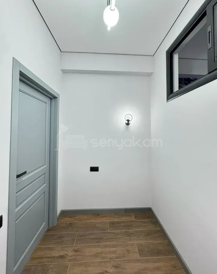 4 Սենյականոց Բնակարան Նորակառույցում, 80քմ, 3/16 հարկ, Կապիտալ Վերանորոգված