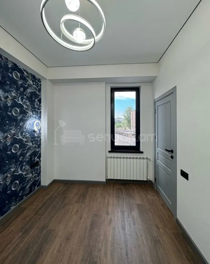 4 Սենյականոց Բնակարան Նորակառույցում, 80քմ, 3/16 հարկ, Կապիտալ Վերանորոգված