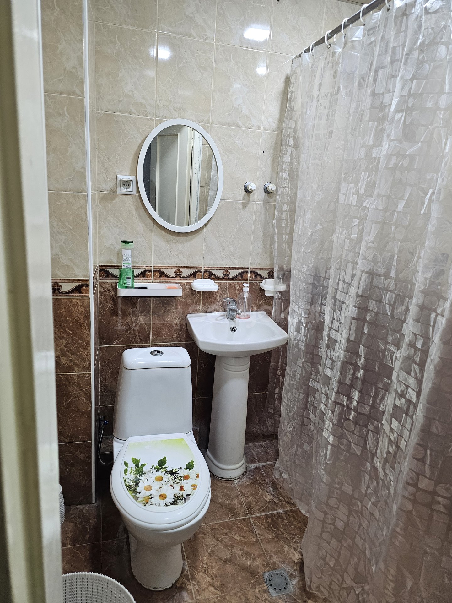 2 Սենյականոց Բնակարան Քարե Շենքում, 45քմ, 1/4 հարկ, Կոսմետիկ Վերանորոգված, Կահավորված