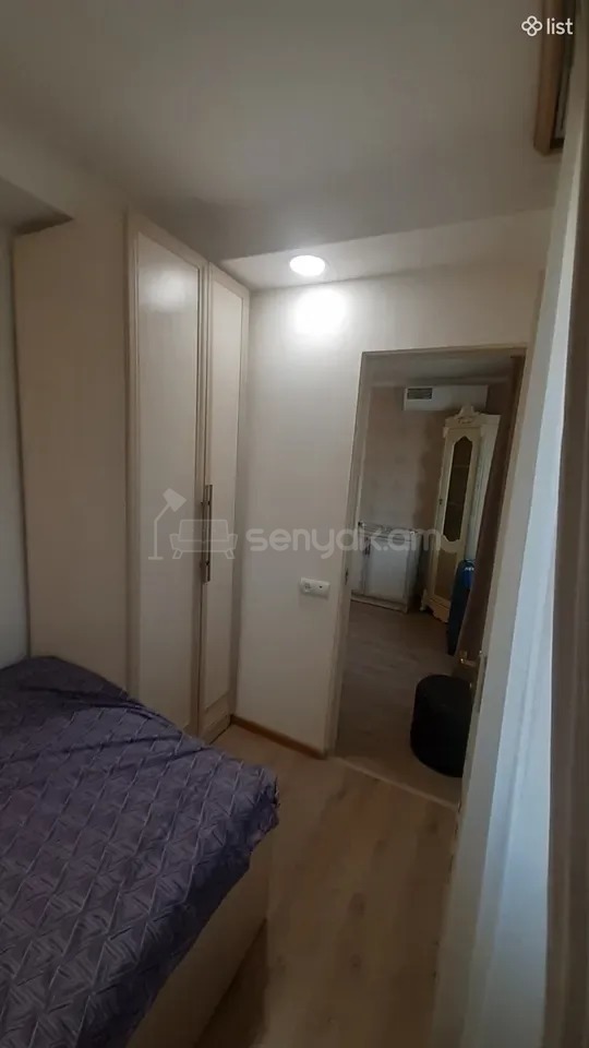 2 Սենյականոց Բնակարան Քարե Շենքում, 52քմ, 2/5 հարկ, Կապիտալ Վերանորոգված, Կահավորված
