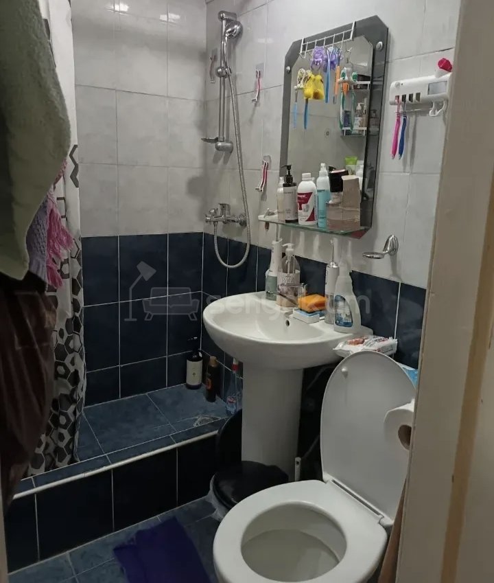 2 Սենյականոց Բնակարան Քարե Շենքում, 54քմ, 2/2 հարկ, Կապիտալ Վերանորոգված, Կահավորված