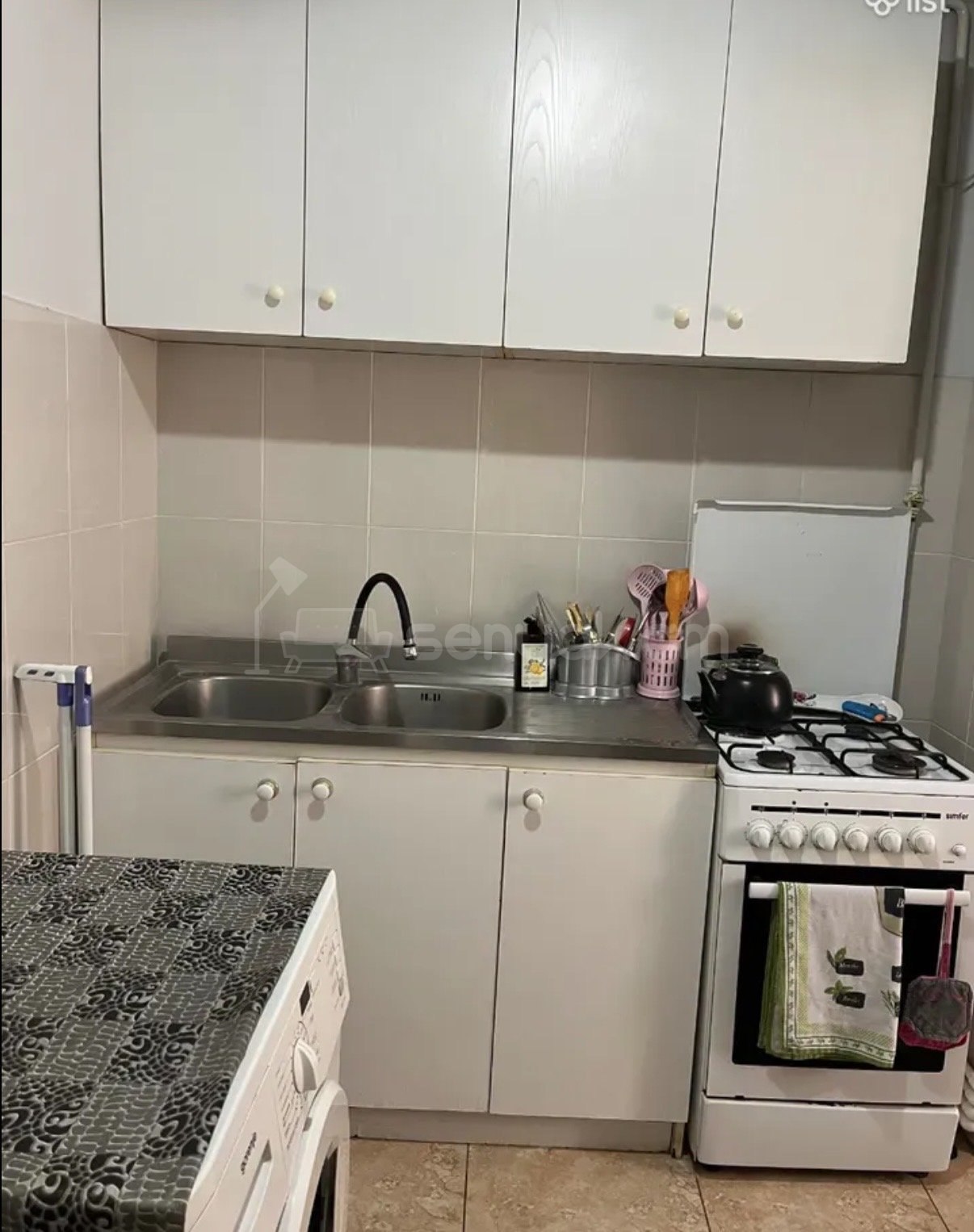 2 Սենյականոց Բնակարան Քարե Շենքում, 45քմ, 1/4 հարկ, Կապիտալ Վերանորոգված, Կահավորված
