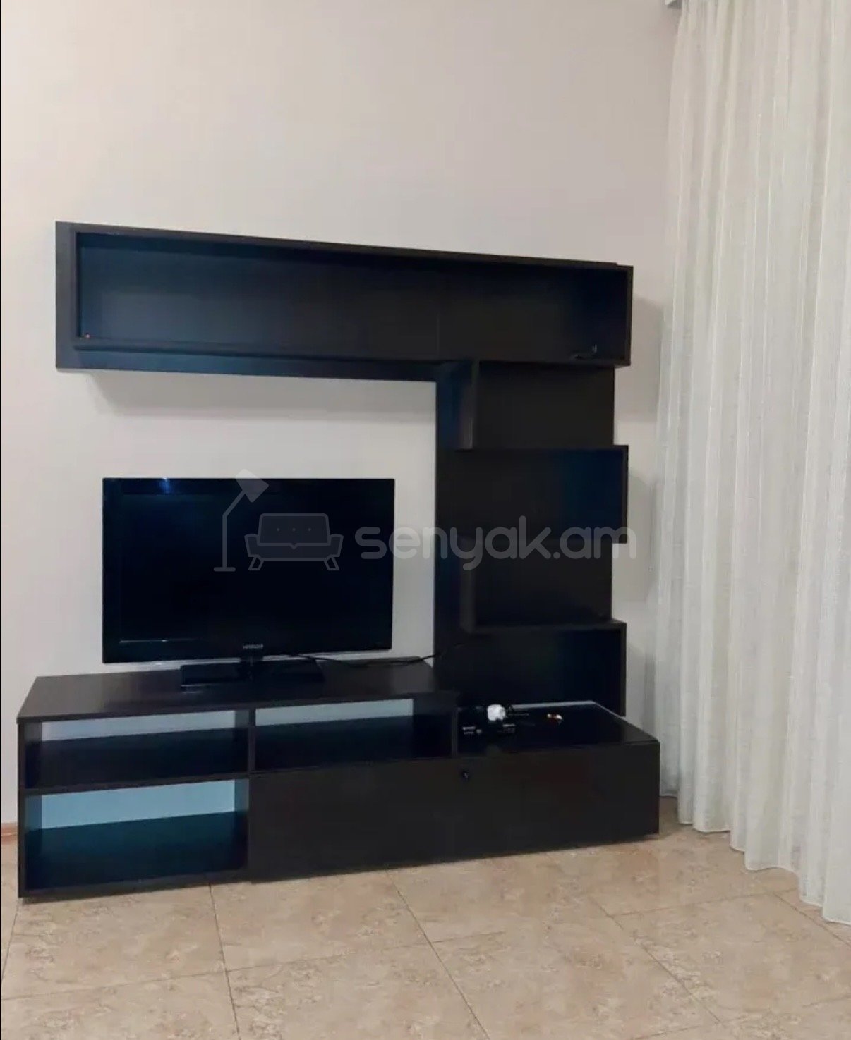 2 Սենյականոց Բնակարան Քարե Շենքում, 45քմ, 1/4 հարկ, Կապիտալ Վերանորոգված, Կահավորված