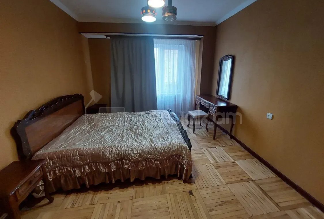 3 Սենյականոց Բնակարան, 72քմ, 4/16 հարկ, Կապիտալ Վերանորոգված, Կահավորված