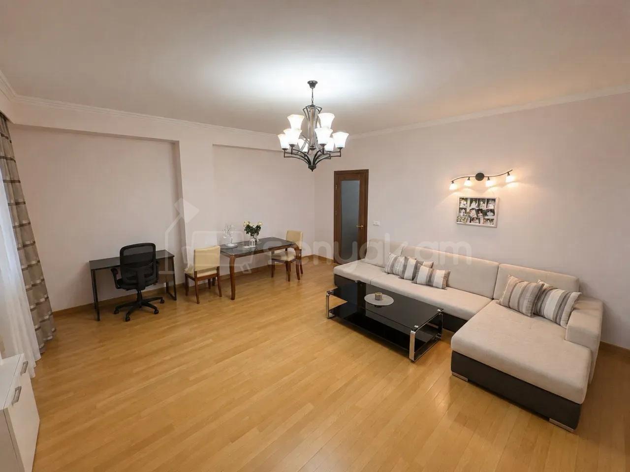 2 Սենյականոց Բնակարան Նորակառույցում, 90քմ, 7/14 հարկ, Կապիտալ Վերանորոգված