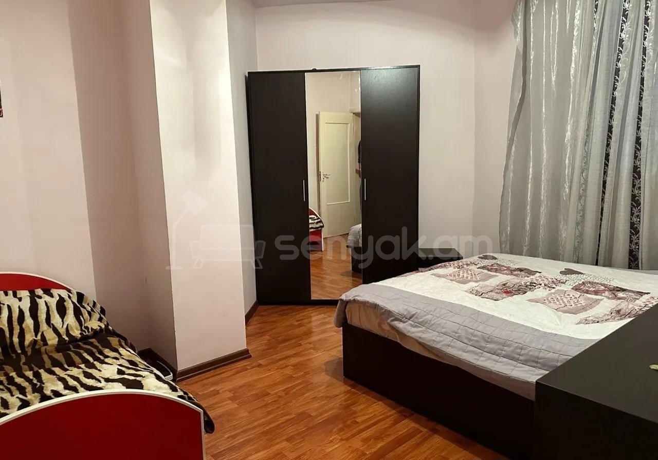 3 Սենյականոց Բնակարան, 82քմ, 13/16 հարկ, Պետական Վիճակում